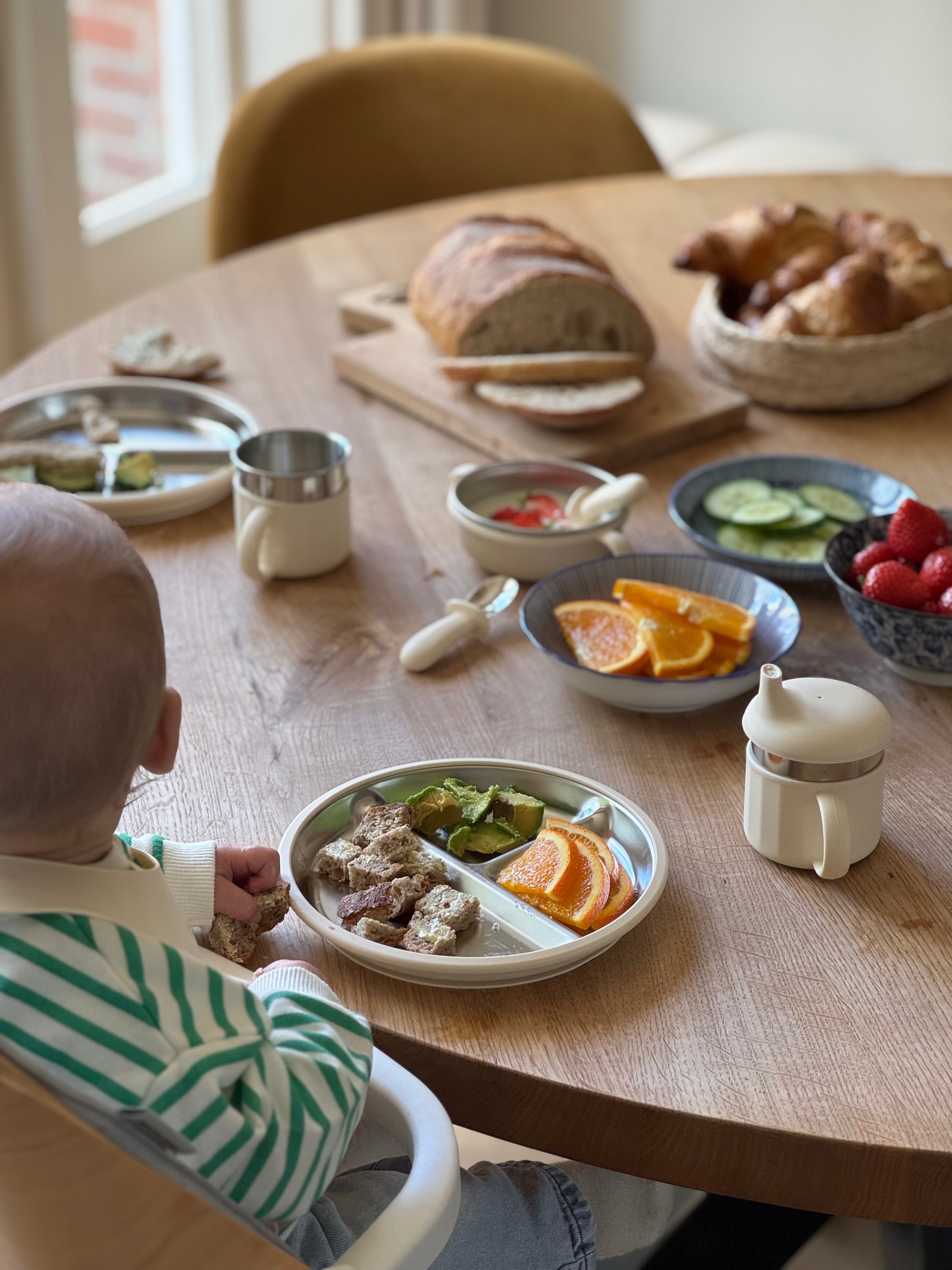 Eerste hapjes: welk bordje is het beste voor je baby?